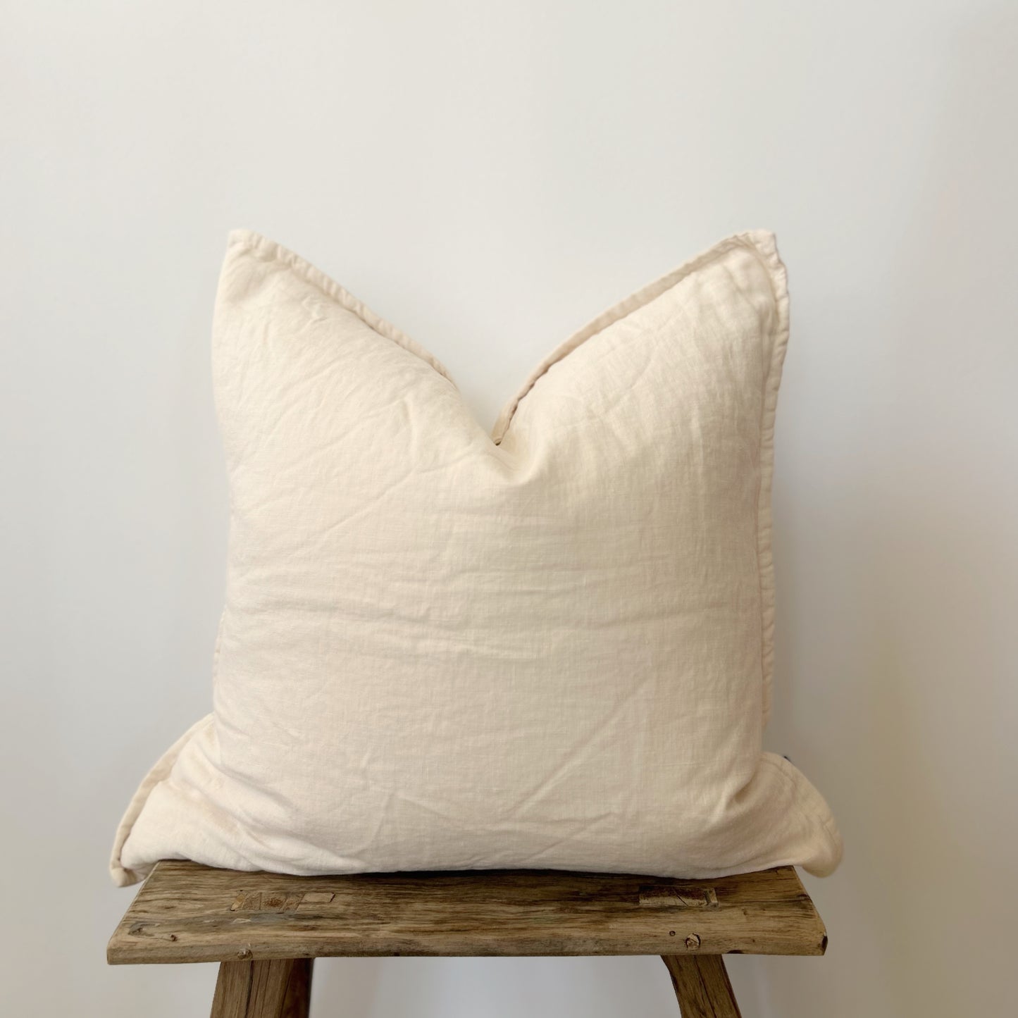Elara Cushion - Natural