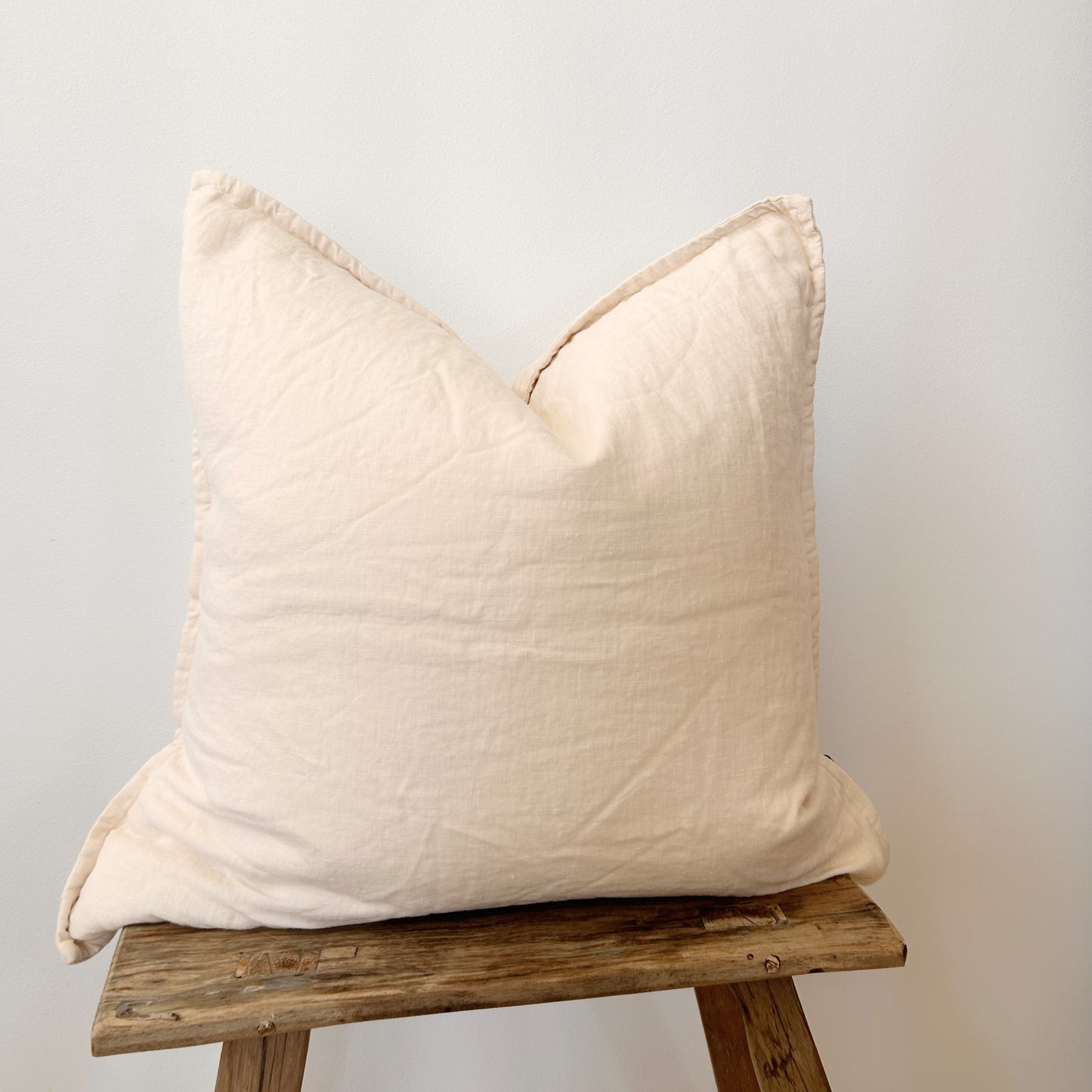 Elara Cushion - Natural