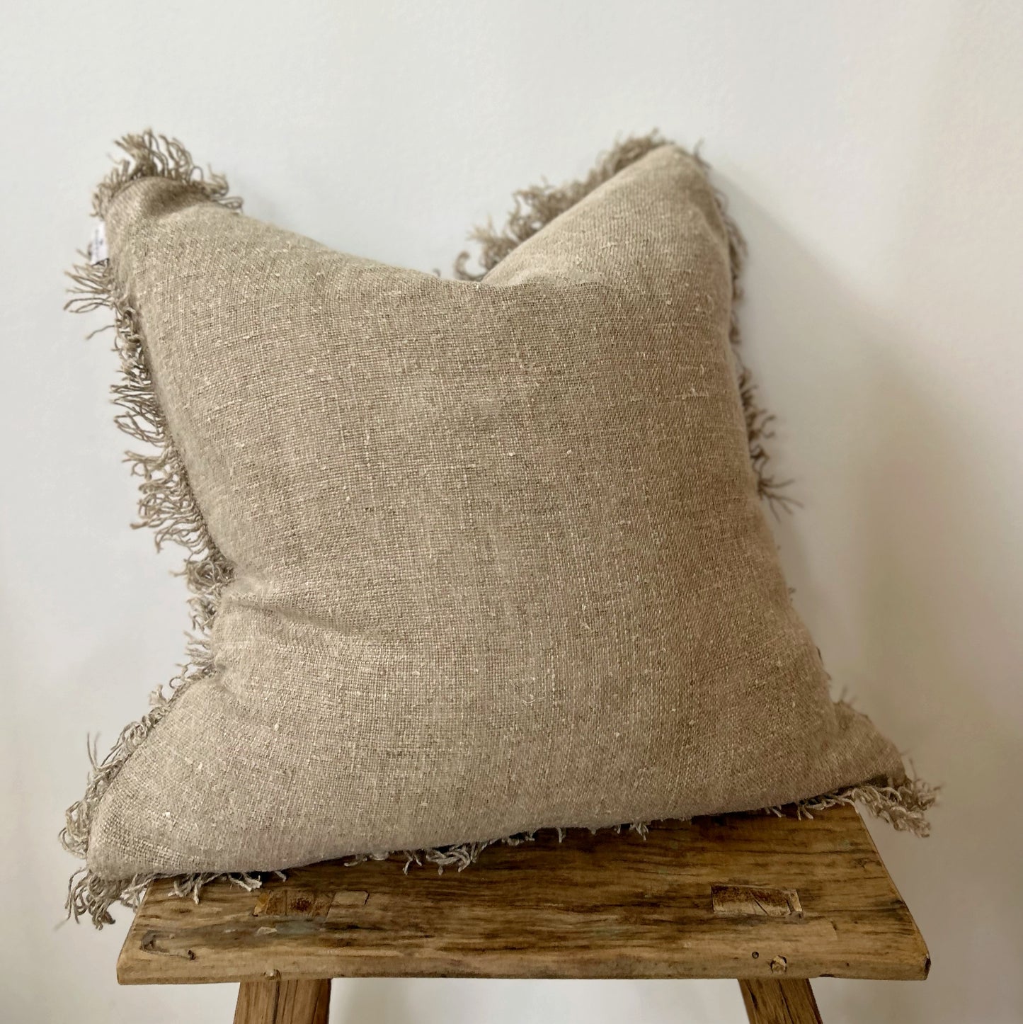 Iris Cushion