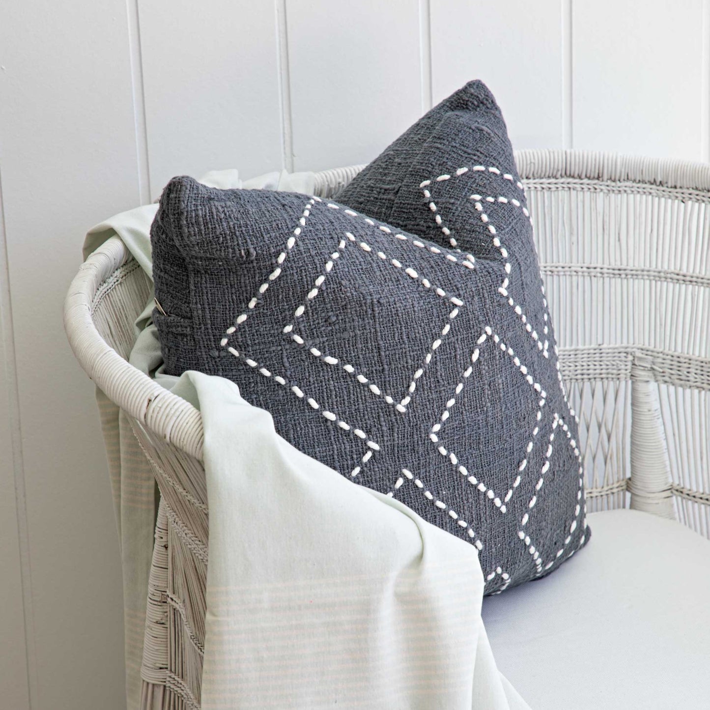 Luna Cushion