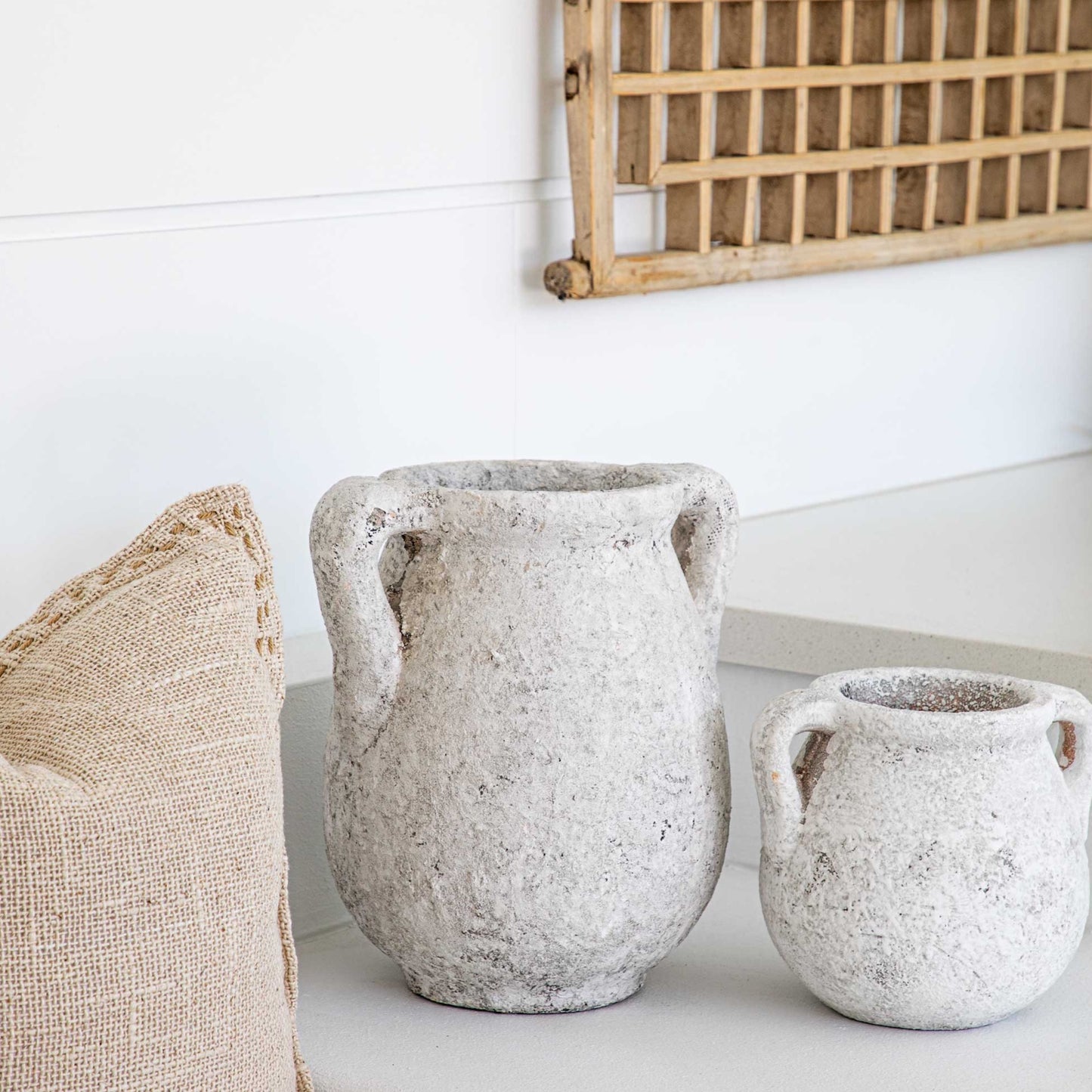Banici Rustic Urn