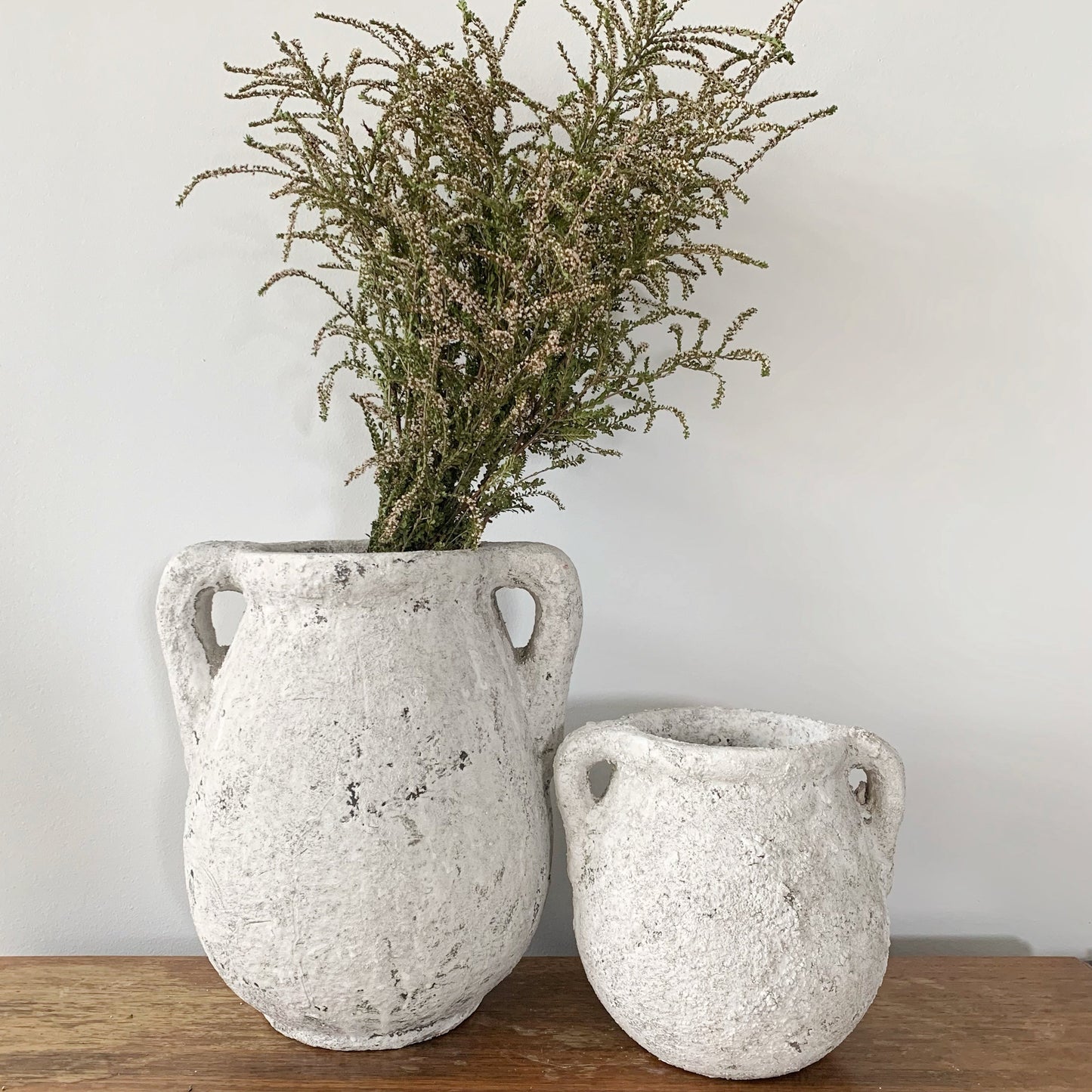 Banici Rustic Urn